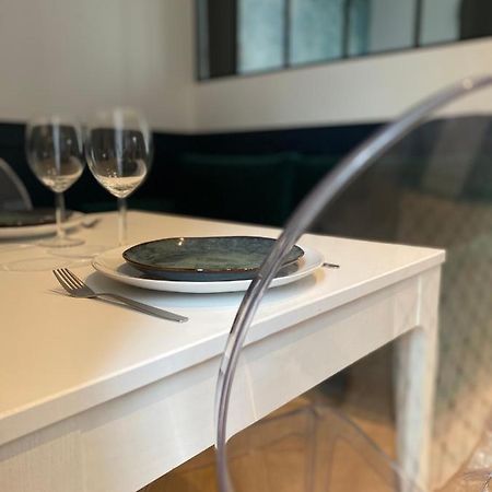 La Suite Dandy - Beau T2 -Terrasse, Parking Gratuit, Climatisation Bagnères-de-Bigorre Buitenkant foto