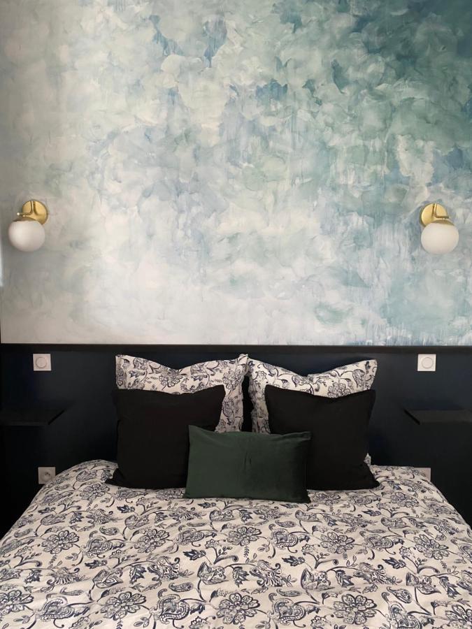 La Suite Dandy - Beau T2 -Terrasse, Parking Gratuit, Climatisation Bagnères-de-Bigorre Buitenkant foto